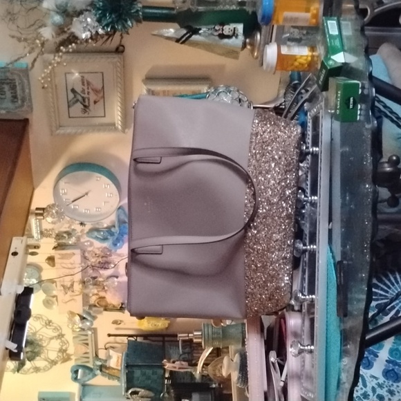 Kate Spade tote - Picture 3 of 7